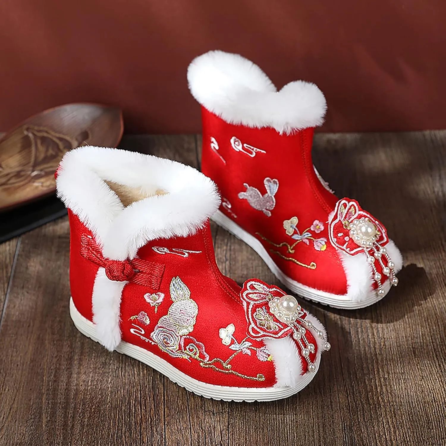 1 Pair Girls Hanfu Shoes Chinese Embroidered Flower Flat Retro Ethnic Slope- Heel Shoes Vintage Floral Silk Shoes