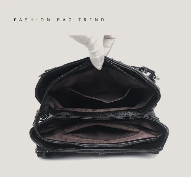 A new spring and summer crossbody handbag for women, a high-end, large-capacity, simple and pleated single-shoulder bag