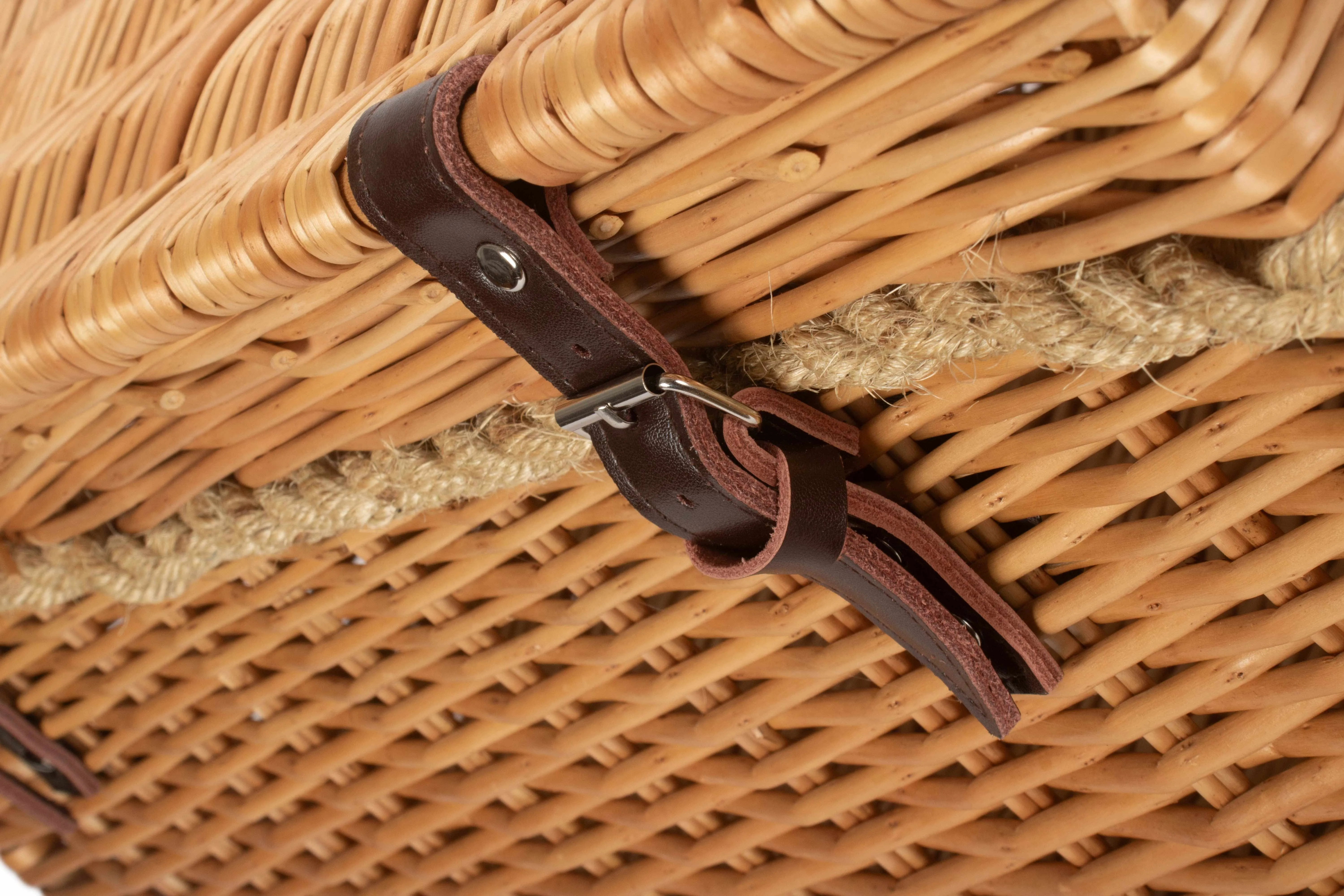 Buff Rope Handled Trunk