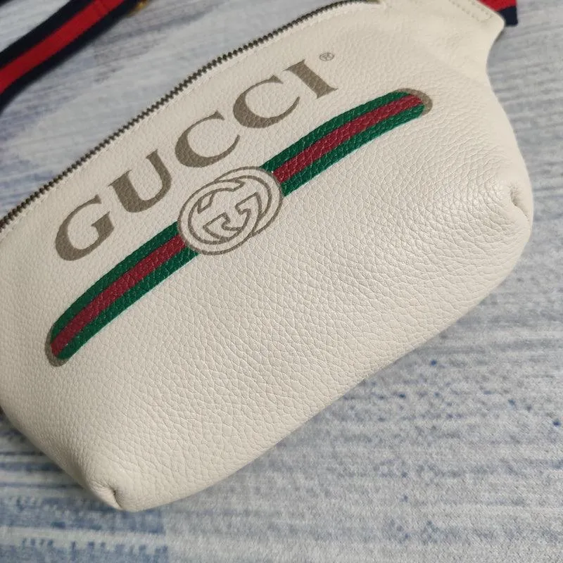 Charm - GG Bags - 1090