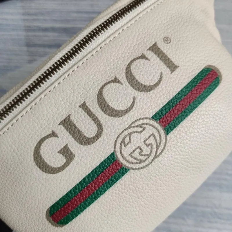 Charm - GG Bags - 1090