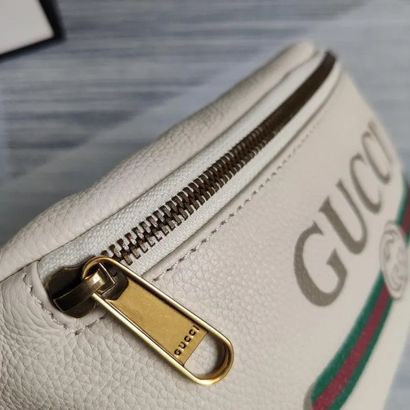 Charm - GG Bags - 1090