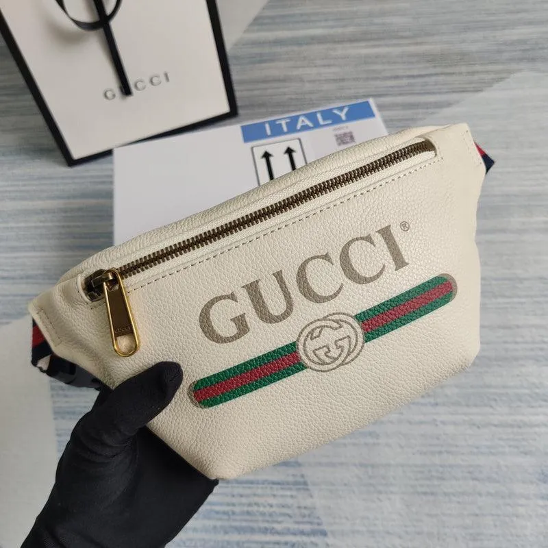 Charm - GG Bags - 1090