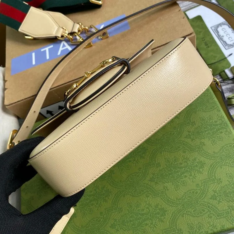 Charm - GG Bags - 1909