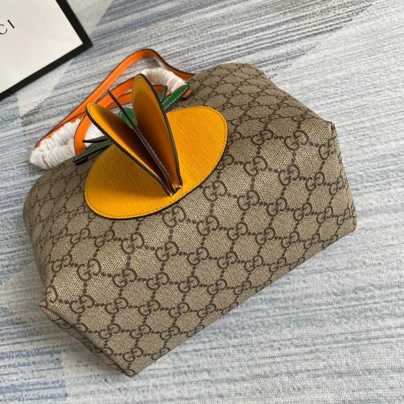 Charm - GG Bags - 2067