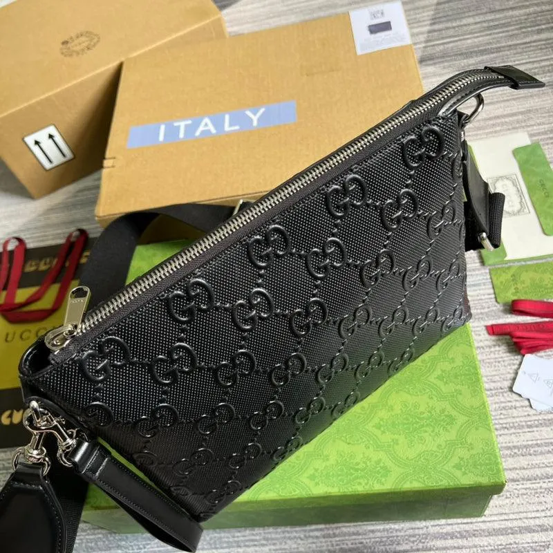 Charm - GG Bags - 550