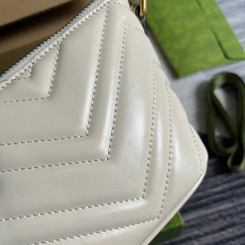 Charm - GG Bags - 727
