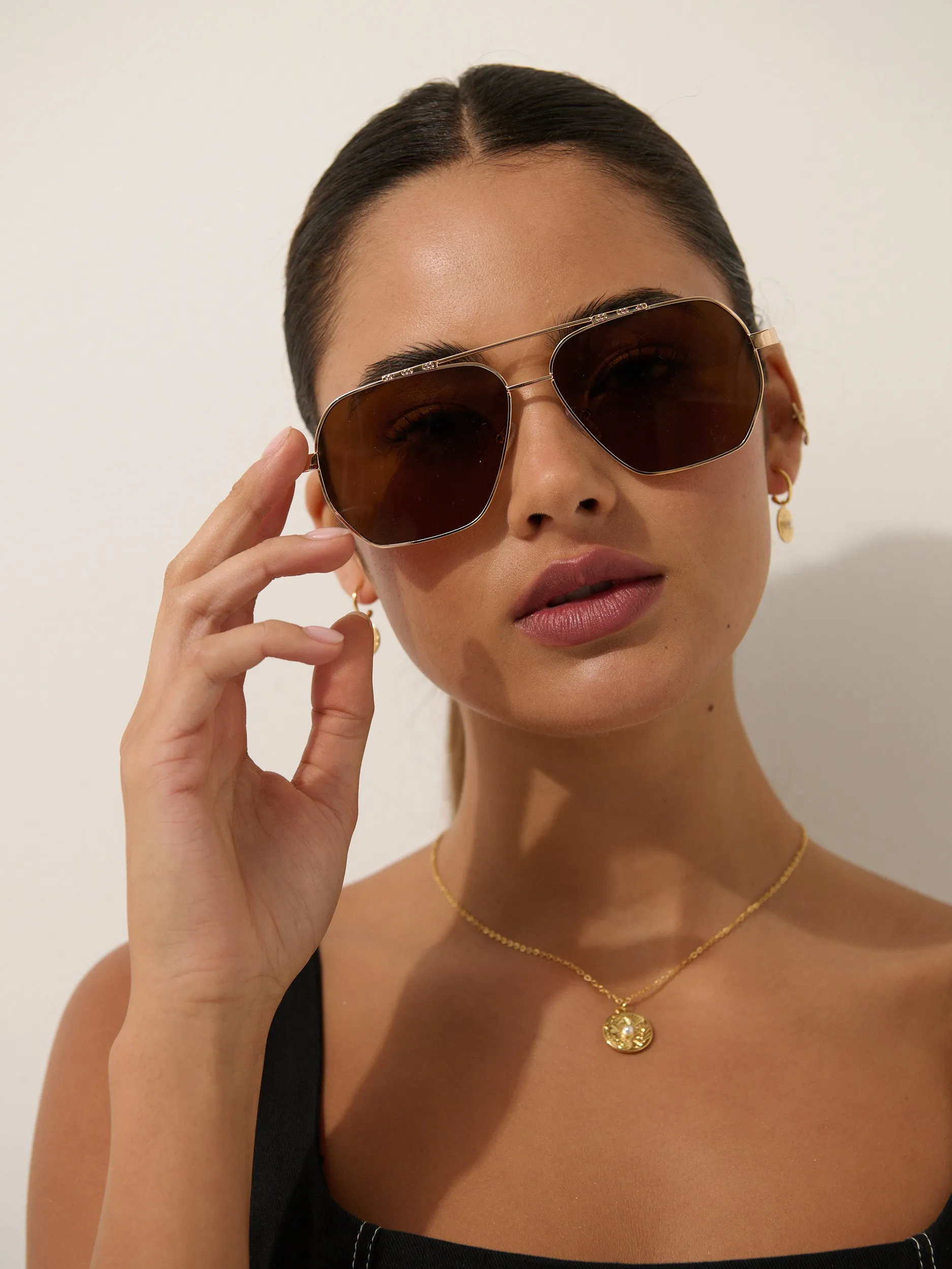 Connell Metal Aviator Sunglasses
