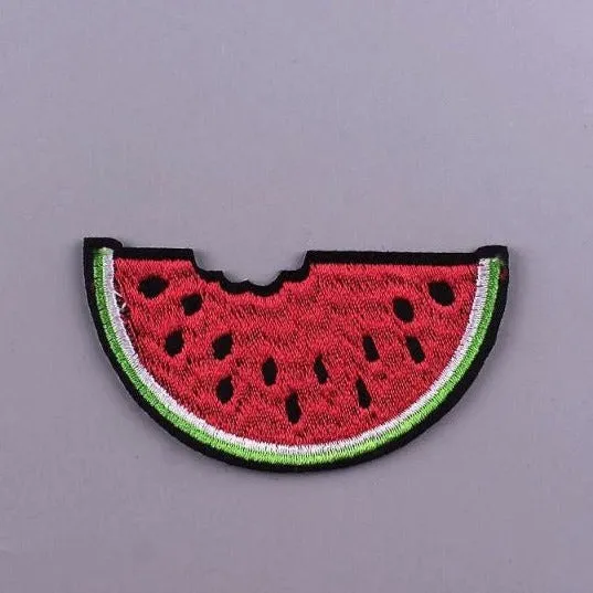 Cute Animals Dinosaur Patch Iron On Embroidered For Clothing Cartoon Anime Patches For Kid Clothes Appliques Stickers T-shirt