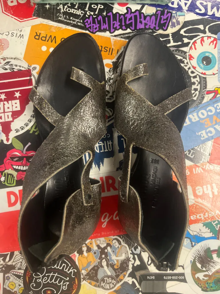 CYDWOQ HANDMADE METALLIC SANDALS (org$338)
