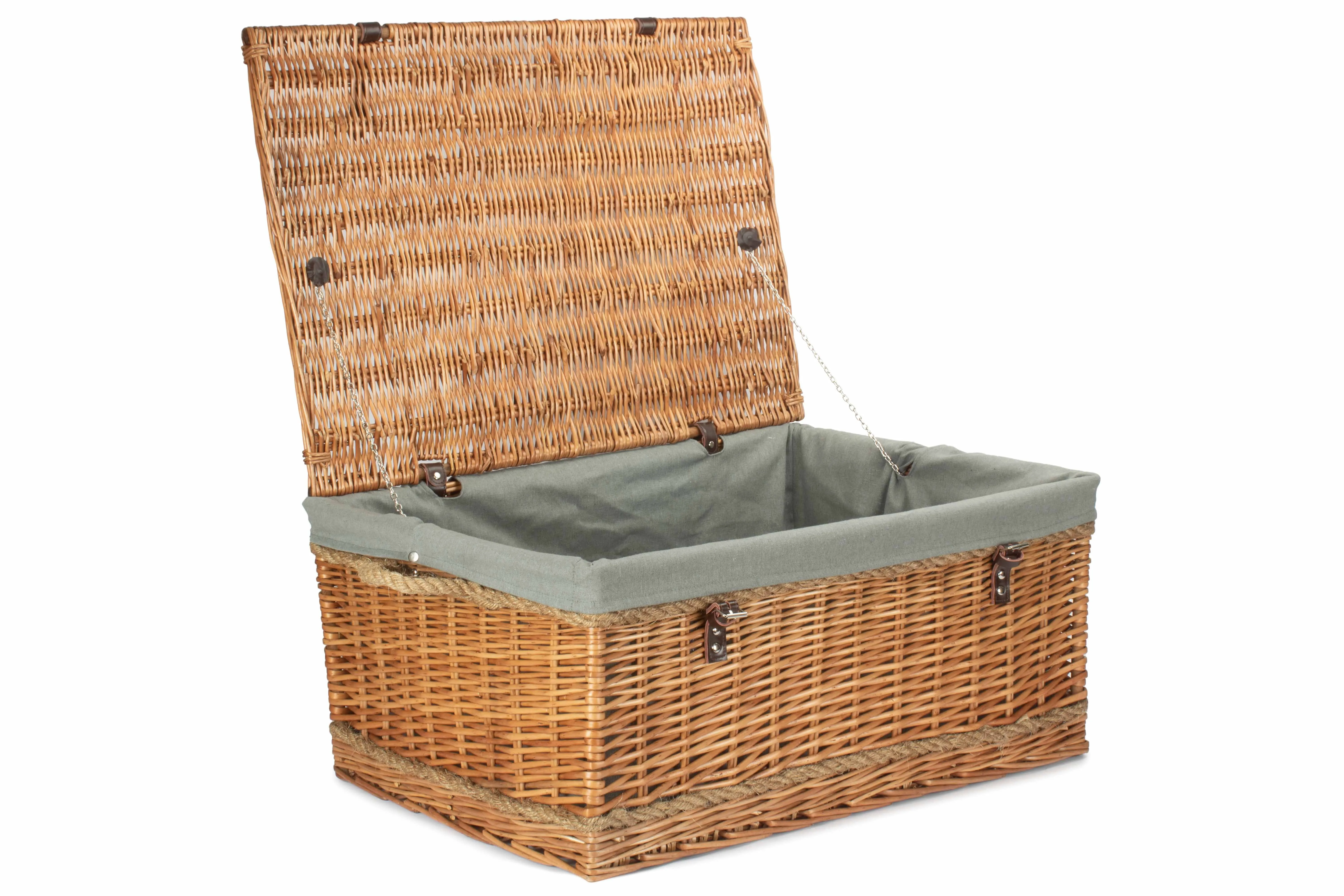 Double Steamed Rope Handled Trunk
