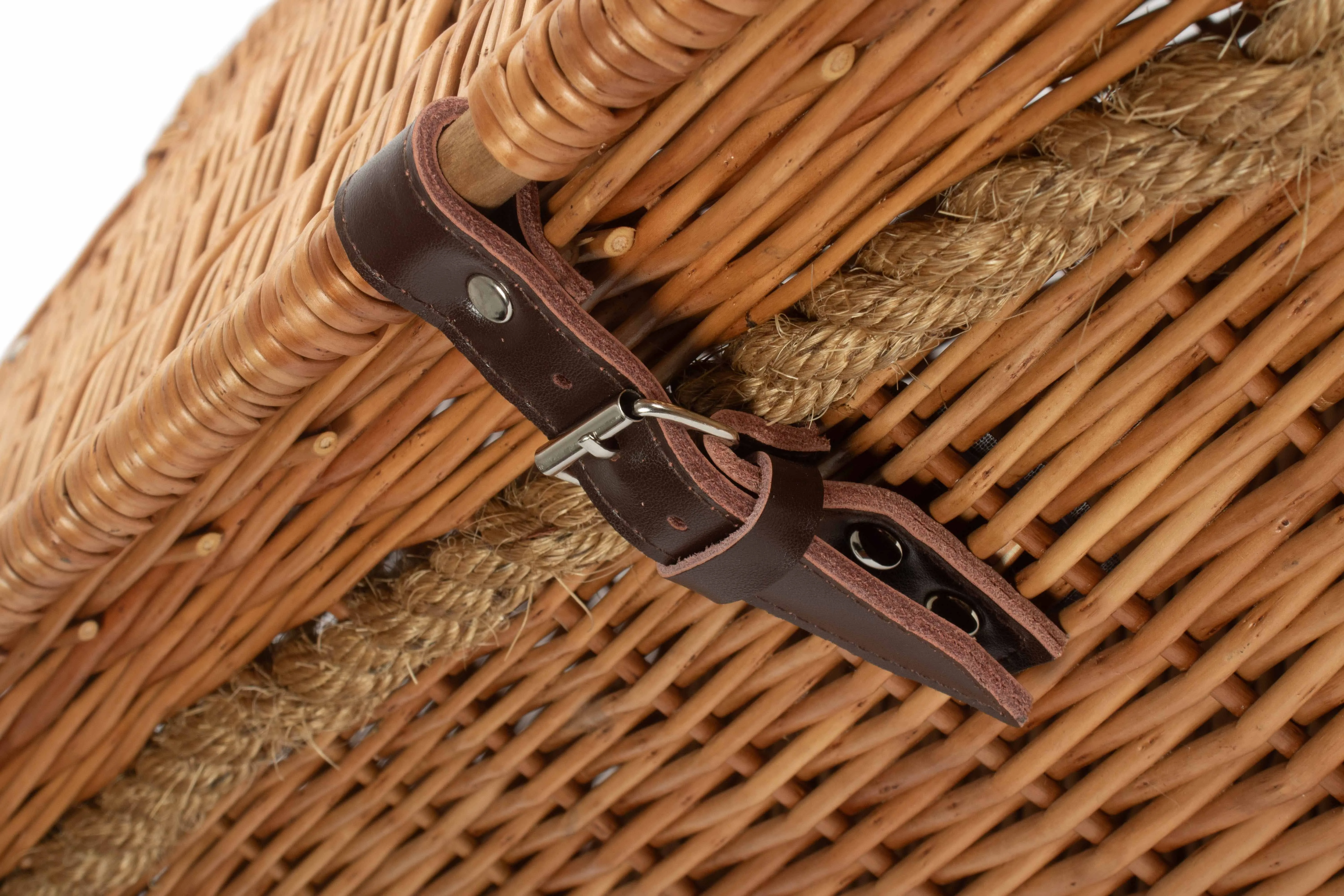 Double Steamed Rope Handled Trunk