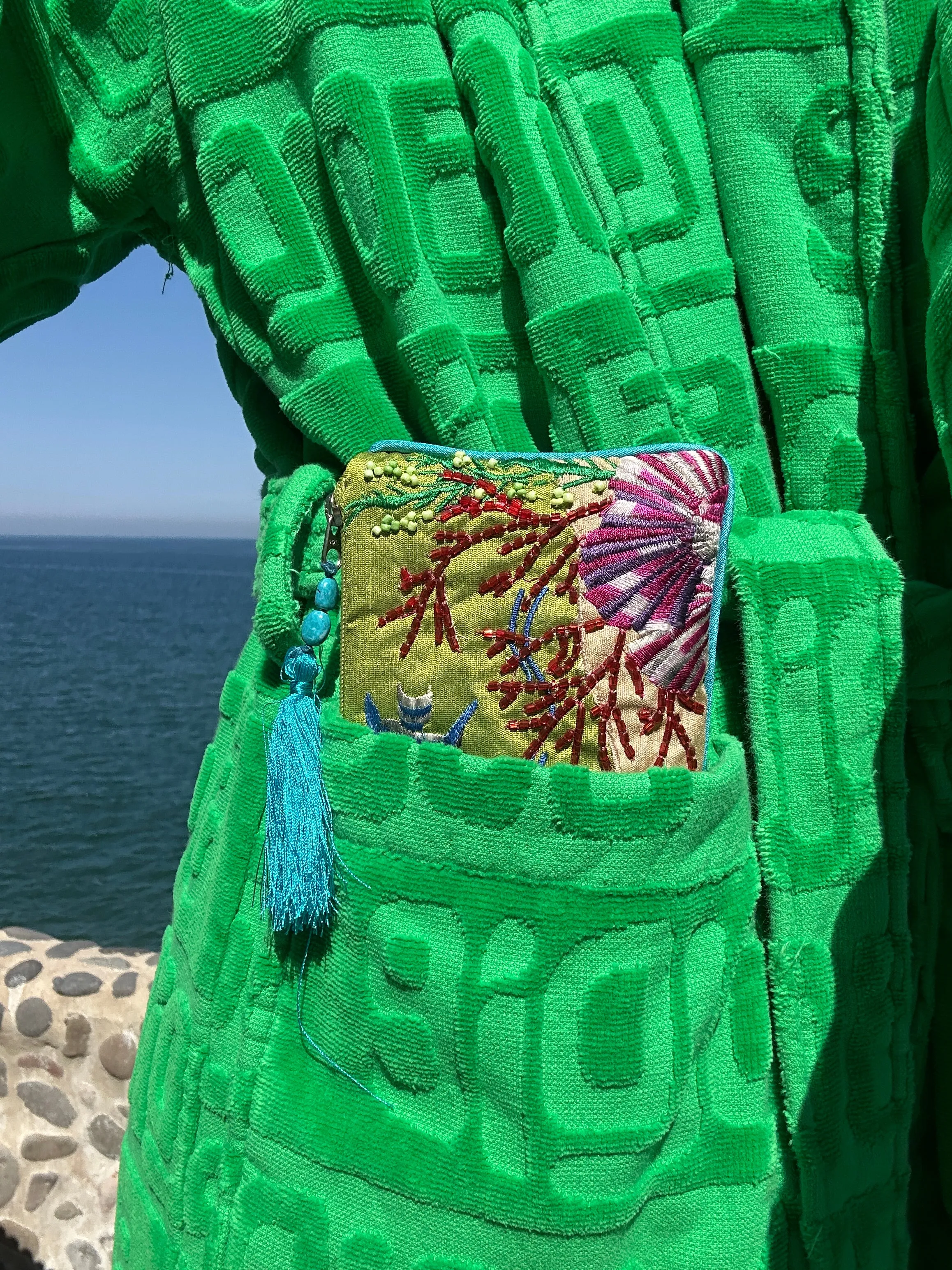 embroidered pouch (final sale)