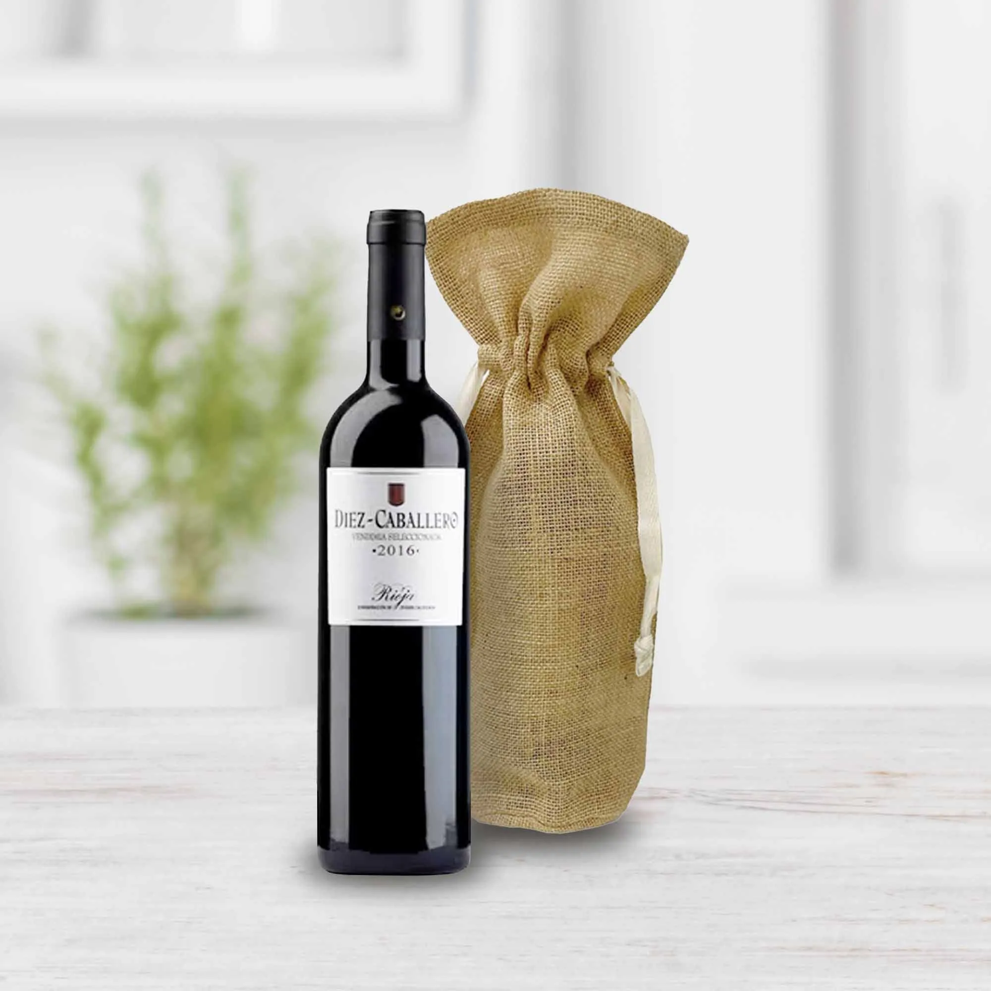 Gozo Jute Drawstring Bottle Pouch