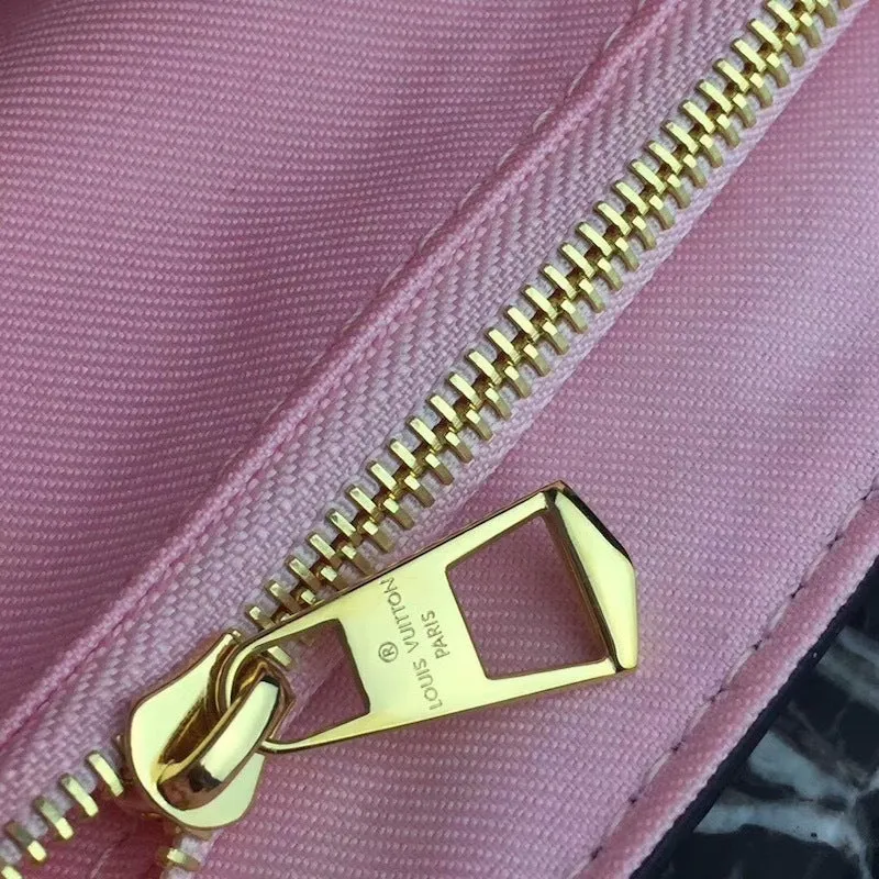Louis Vuitton Bond Street BB Bag