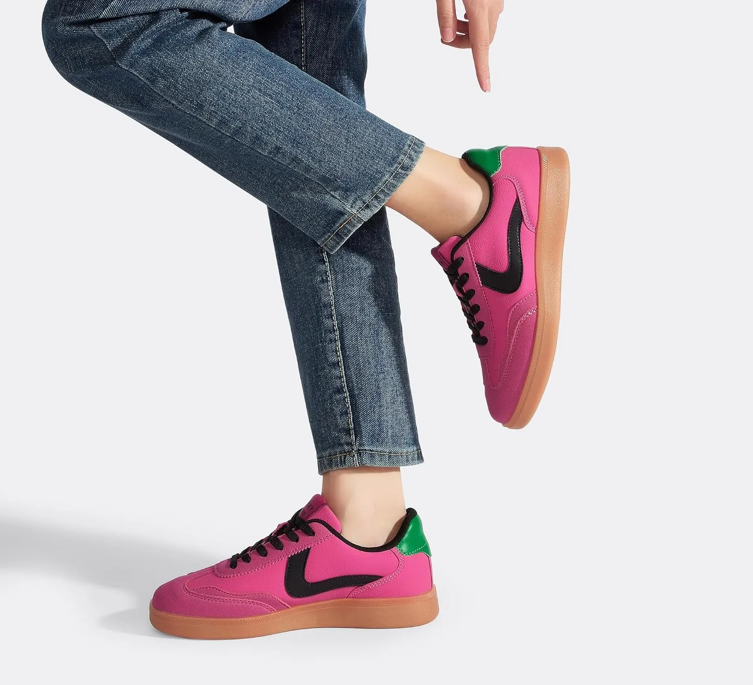 LUCKY STEP Women's Retro Fashion Sneakers Classic Casual Walking Shoes Non Slip Comfort Skate Shoes
