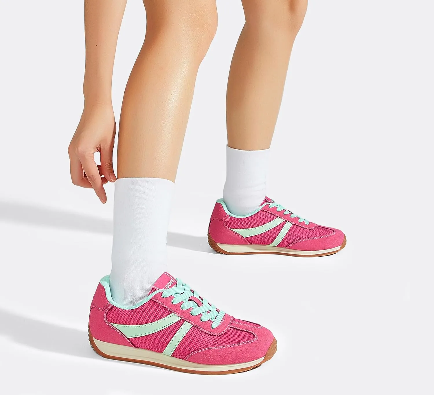 LUCKY STEP Women's Retro Fashion Sneakers Non Slip Comfortable Casual Running Shoes Breathable Classic Walking Trainers