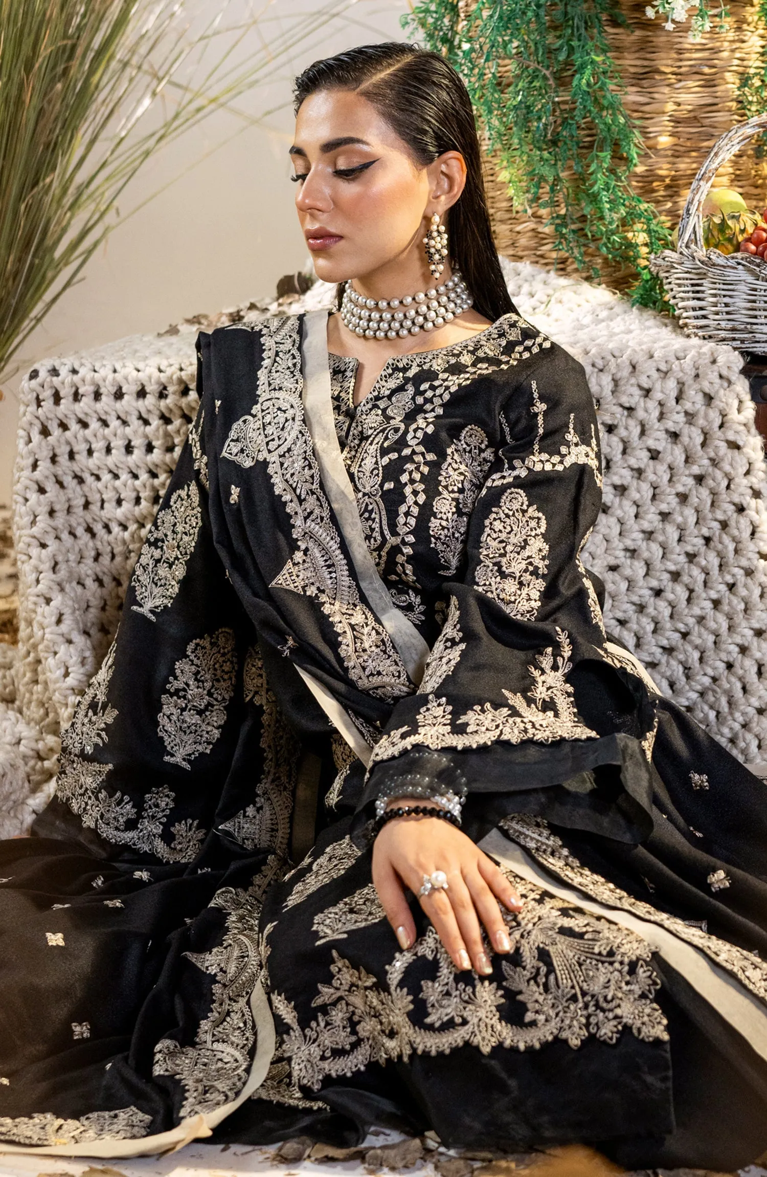 Maryum N Maria Shehrbano Winter Collection – KAJOL MW23561