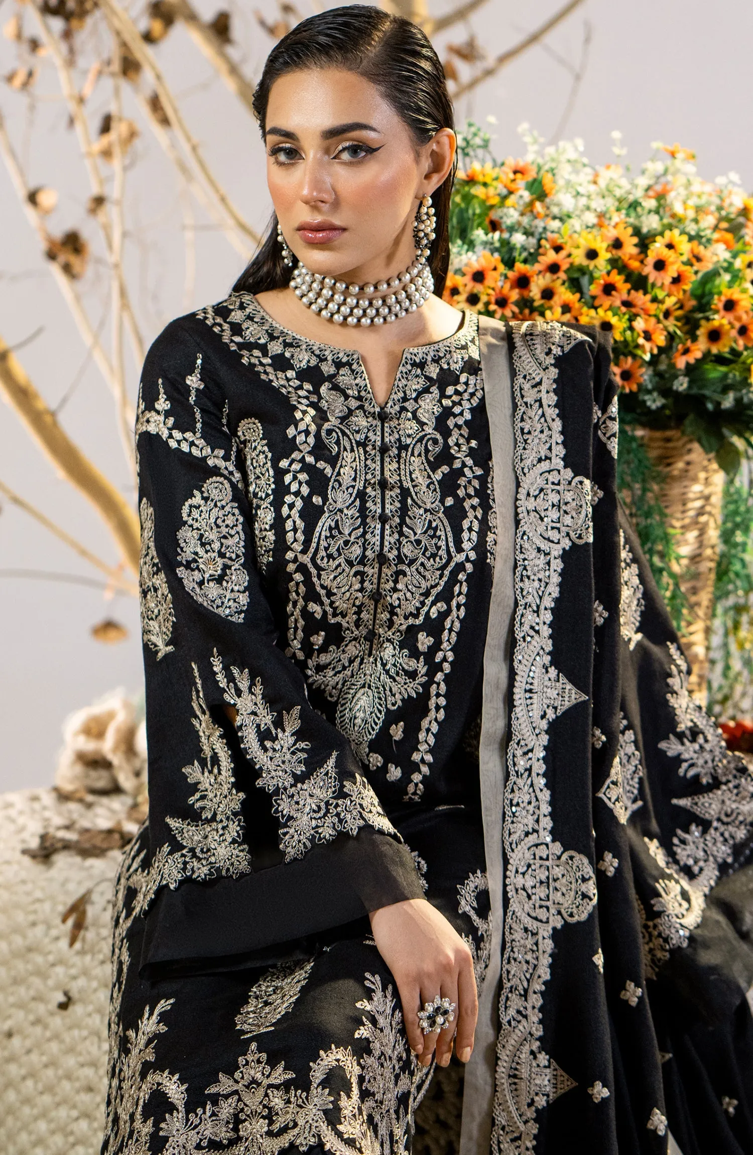 Maryum N Maria Shehrbano Winter Collection – KAJOL MW23561