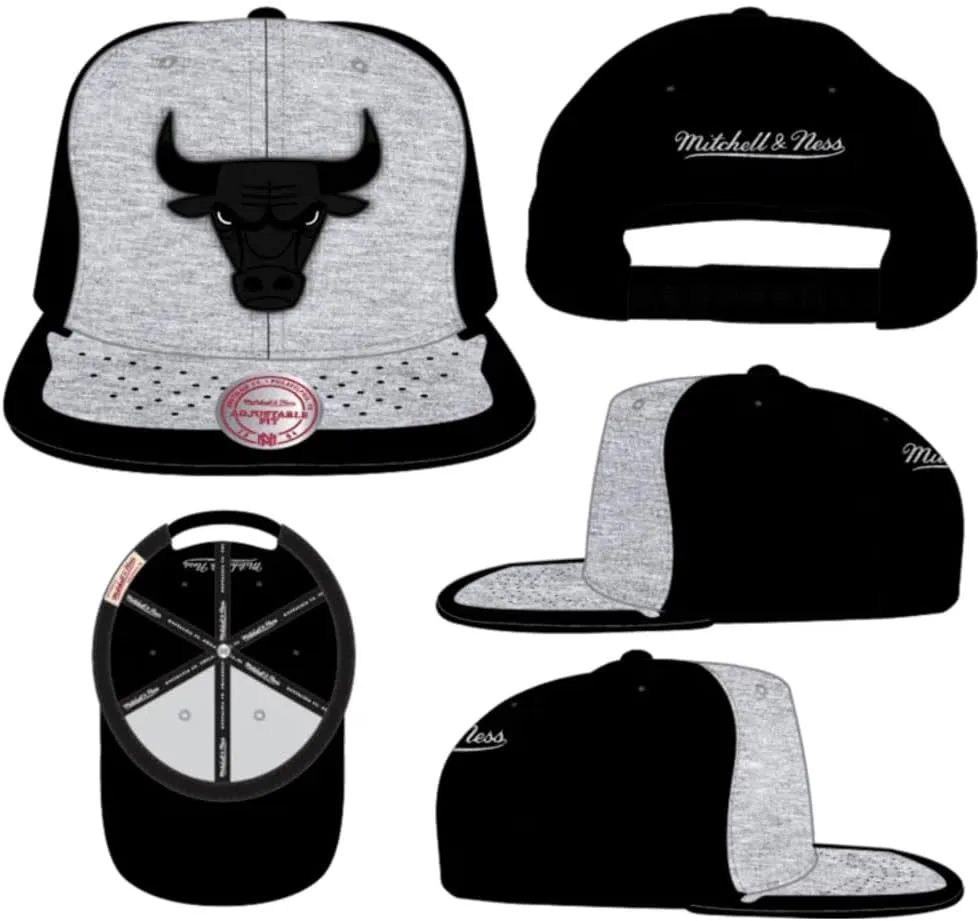 Mitchell & Ness Chicago Bulls Day One Snapback Adjustable Cap