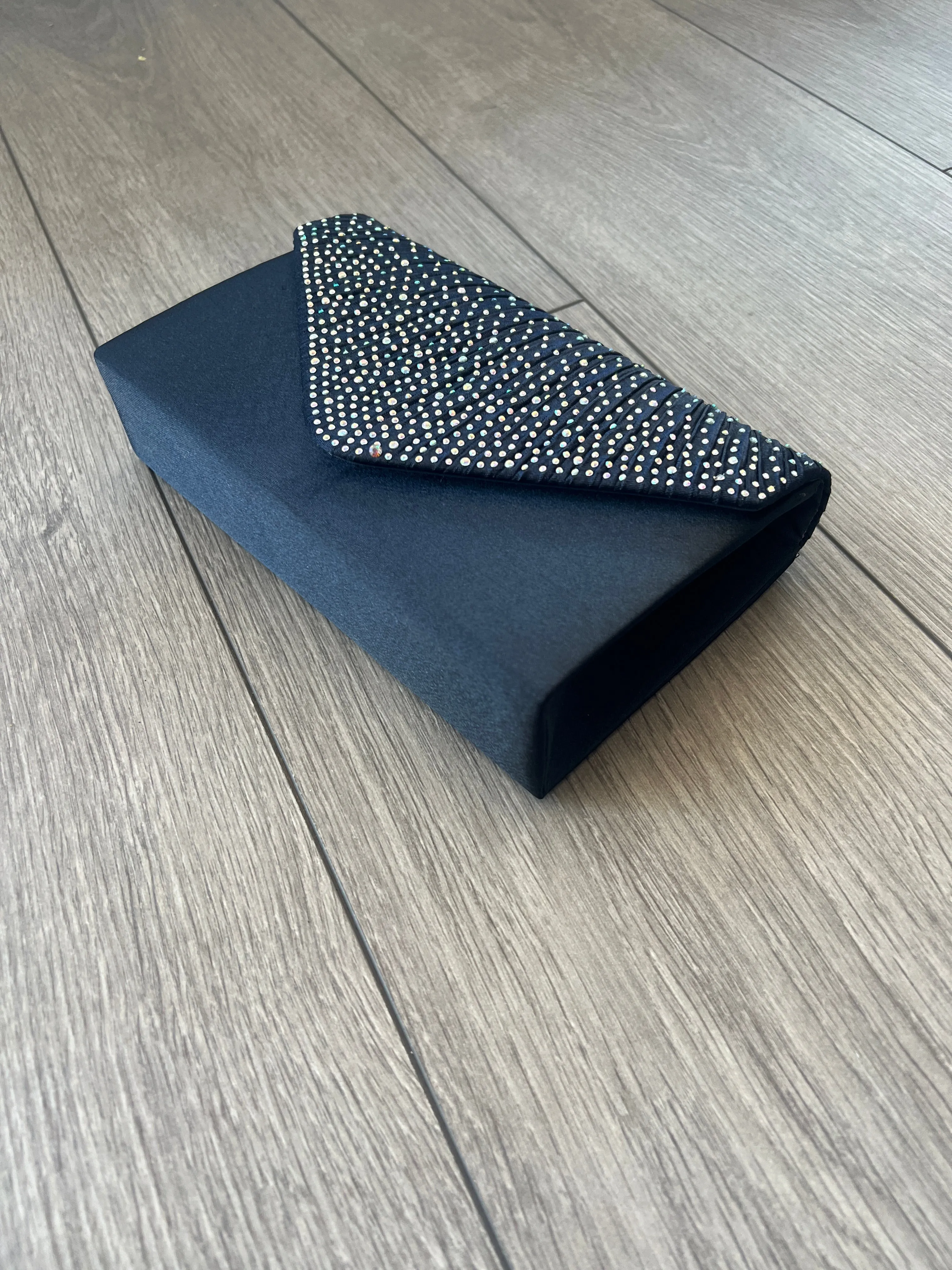 NAVY ENVELOPE CLUTCH BAG WITH RHINESTONES