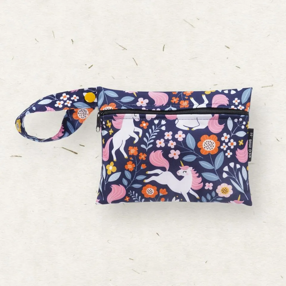 NEW! Mini Wet Bag. Unicorns are Real