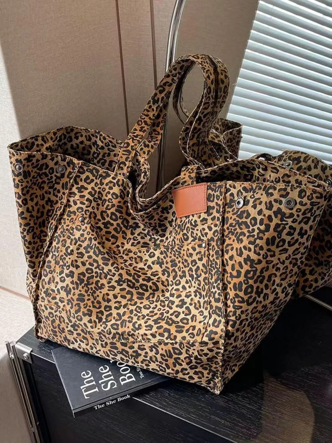 OCUH Oversized Leopard Prints Shoulder Bags for Women Deformable Canvas Large Capacity Shopping Totes (Brown,34 * 60 * 19 cm)