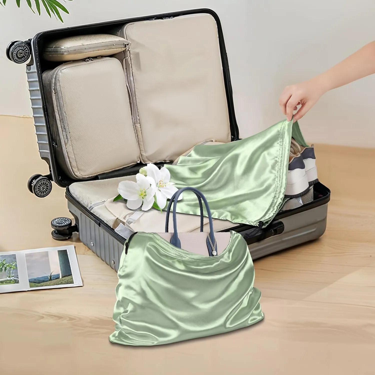 RUDONG M 8 Pack Satin Dust Bags for Handbag, Silky Dust Cover Bags with Drawstring, Sage Green Purse Dustbags for Storage, Travel Pouch Clothes Shoes