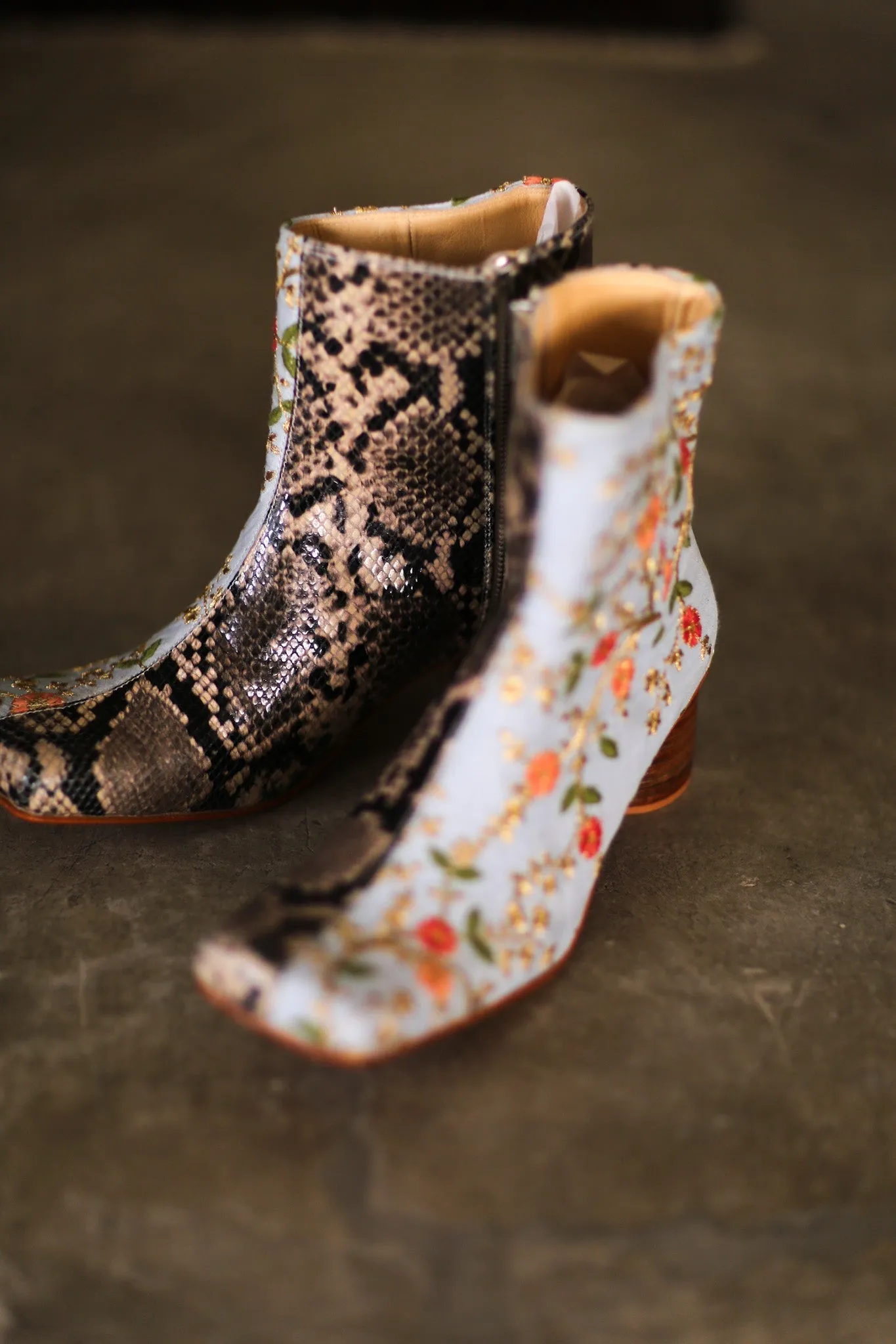 SPLIT SNAKE SKIN LEATHER EMBROIDERED SILK BOOTS