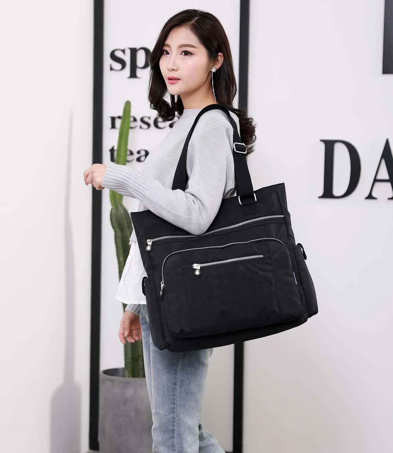 Tote Bag for Women, Waterproof Nylon Shoulder Bags, Multi Pockets Tote Purses, Large Capacity Travel Tote Bag