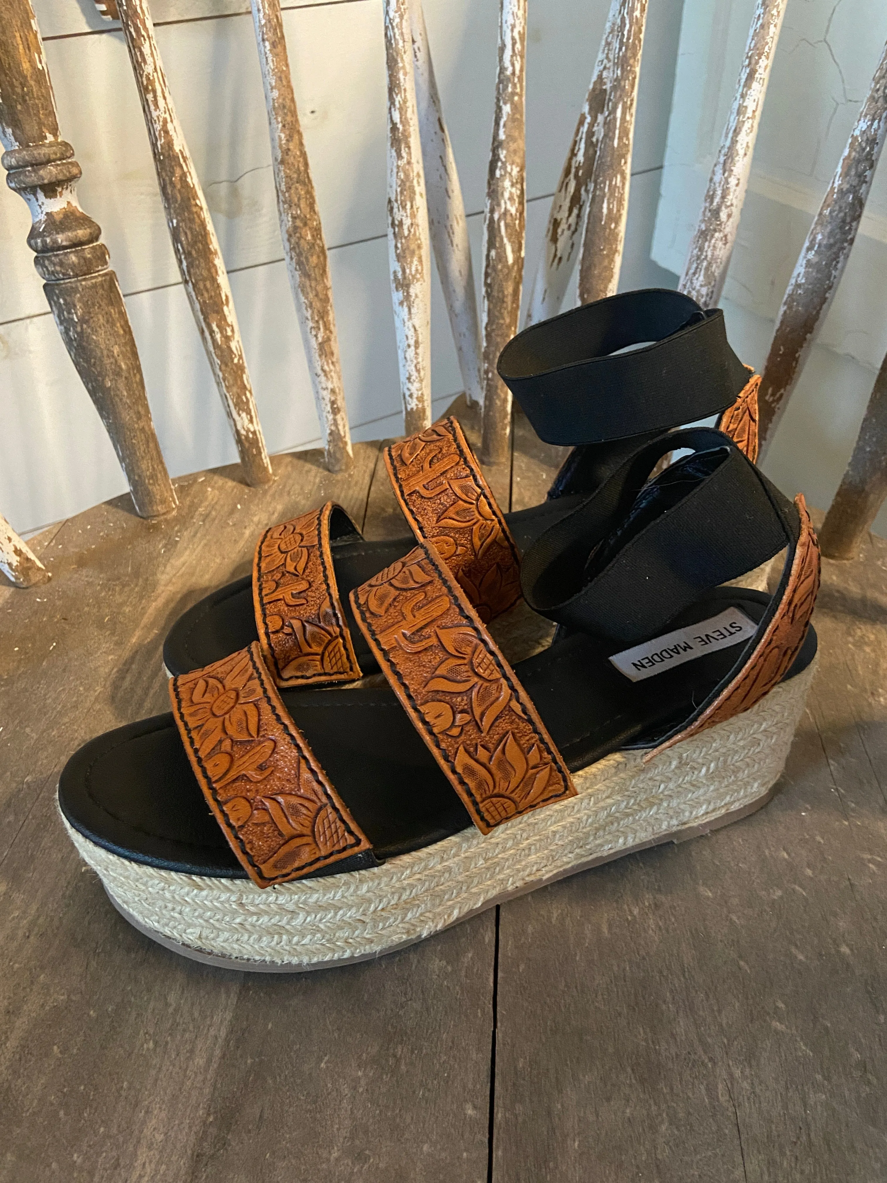 Western style wedges